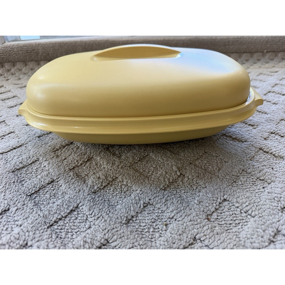 Vintage 1970's Tupperware complete Harvest Gold Steamer | Made in Canada